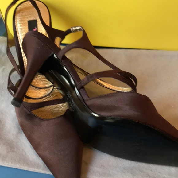 Brown fabric strappy heels - Picture 2 of 3